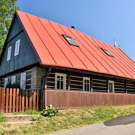 Chaloupka U Lisaka Villa Snezne  Exterior photo